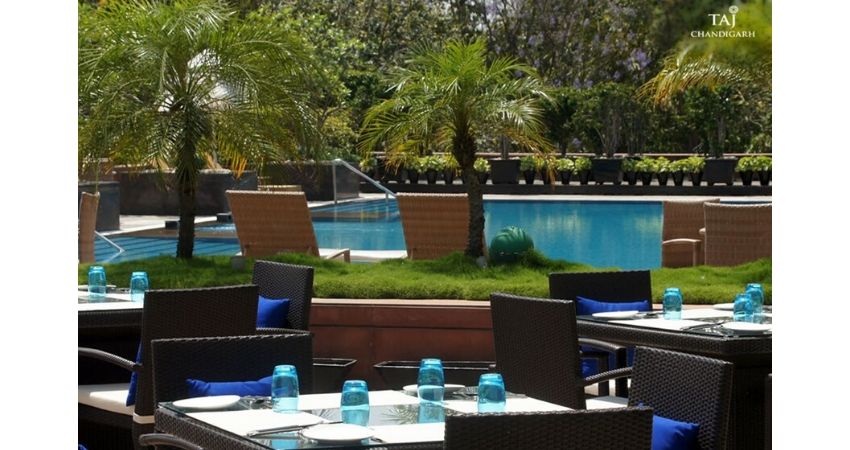 hotel-taj-the-best-swimming-pools-in-chandigarh
