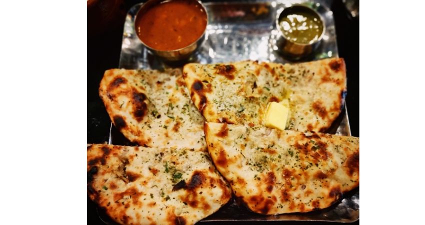 Amritsari-Kulcha-Hub-Punjabi-Food-Chandigarh