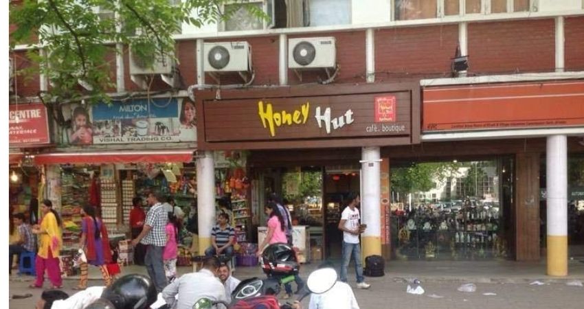 Honey-Hut-Sector-22-Shopping-Places-in-Chandigarh