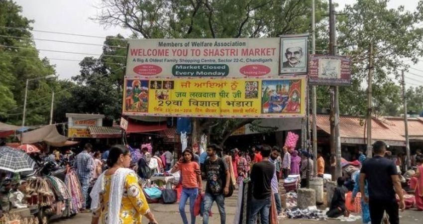 Sector-22-shastri-market-shopping-places-in-chandigarh